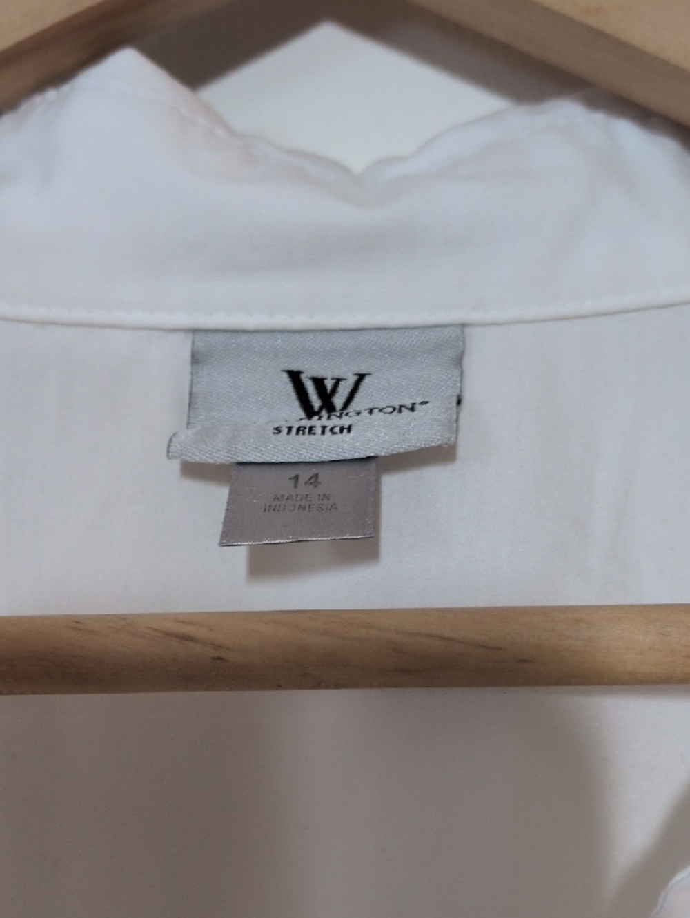 Worthington women's White Stretch Button-Up poplin Shirt size 14 - Picture 3 of 10